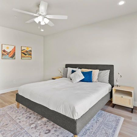 Newly Built Murphys Modern Retreat Exterior foto